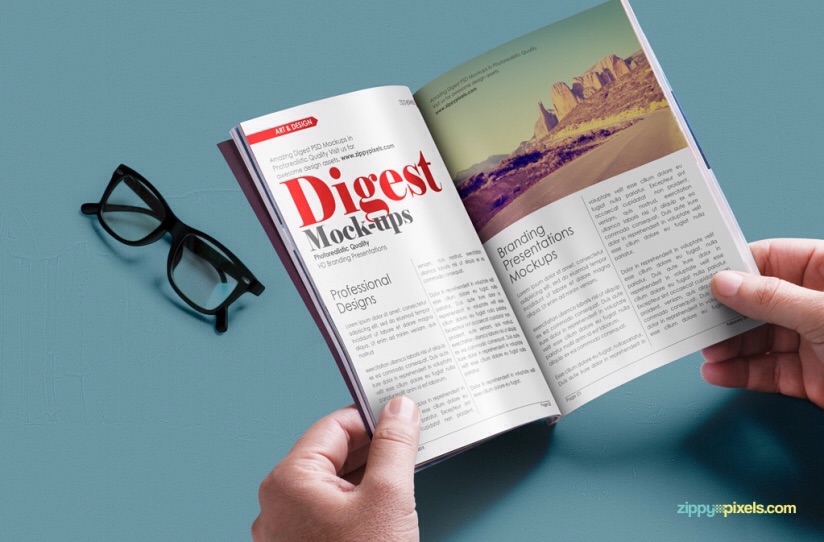Мокап журнала в руках, очки, скачать бесплатно free magazine mockup